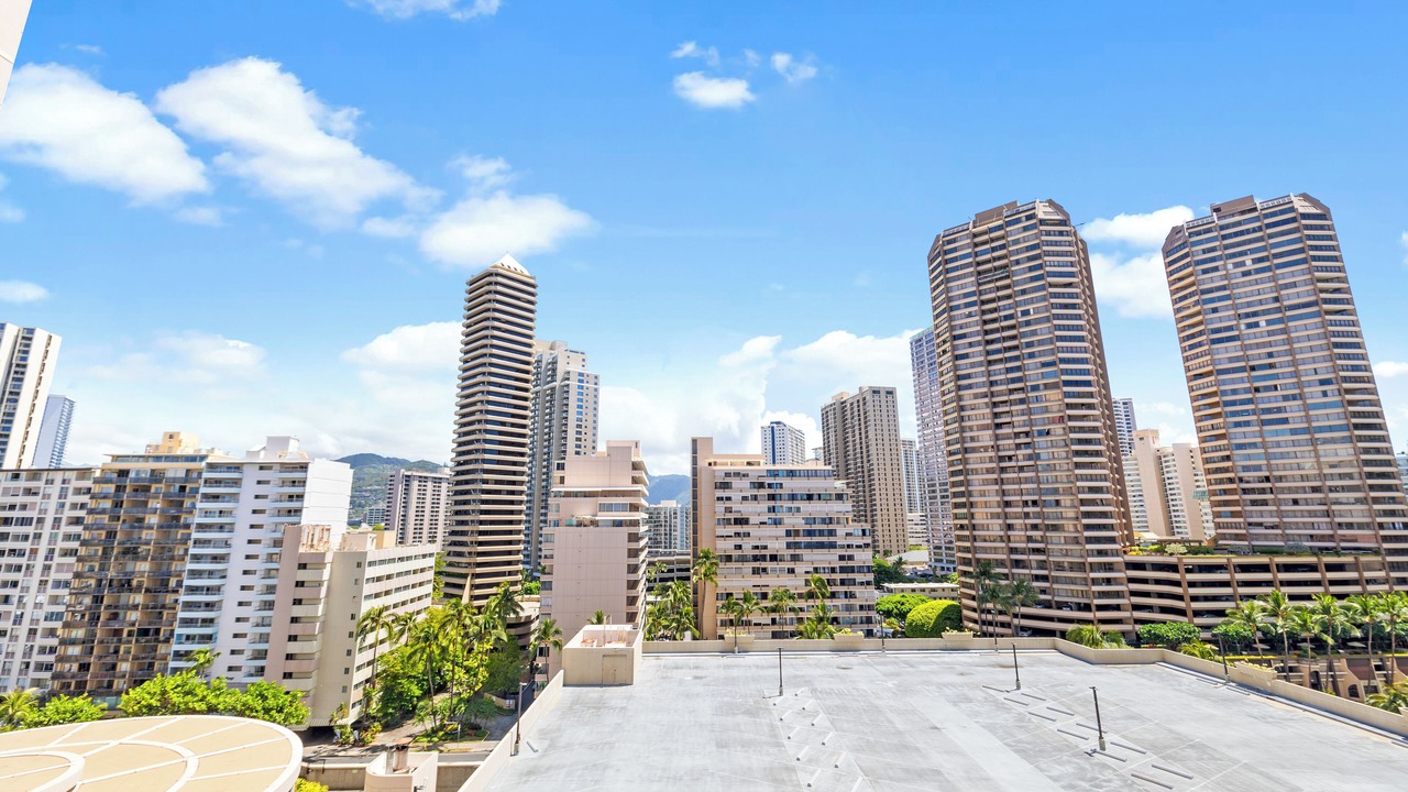 Photo of Others in Waikiki