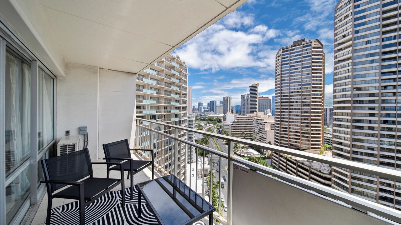 Photo of Patio Balcony in Waikiki