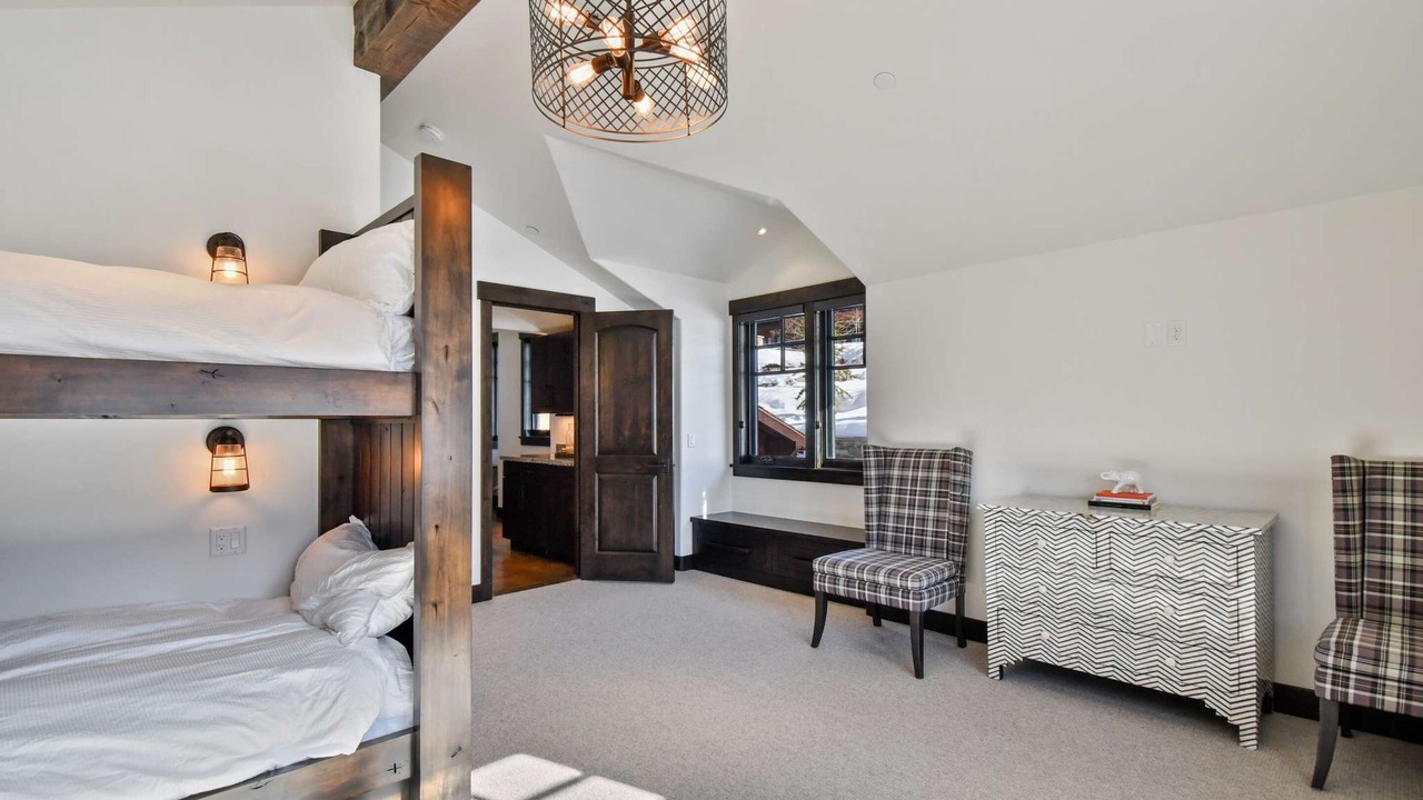 Photo of Bedroom in Empire Pass