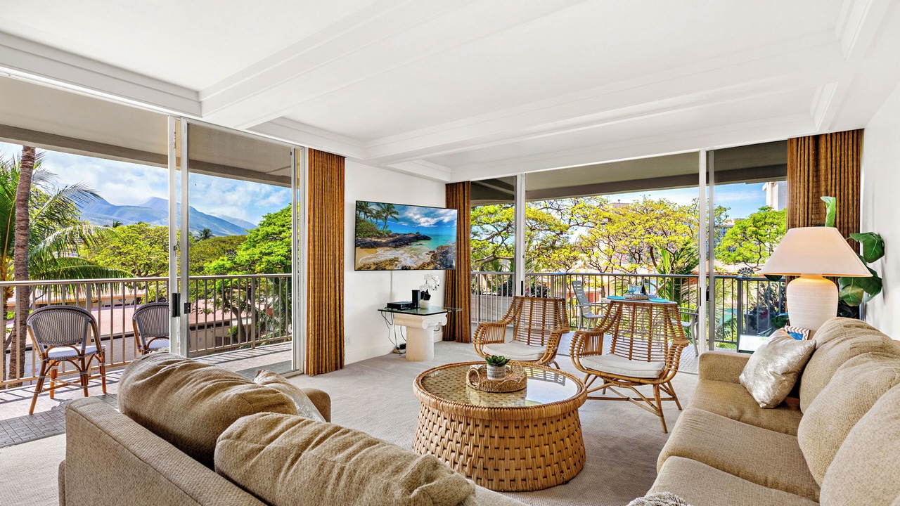 Photo of Livingroom in Kaanapali
