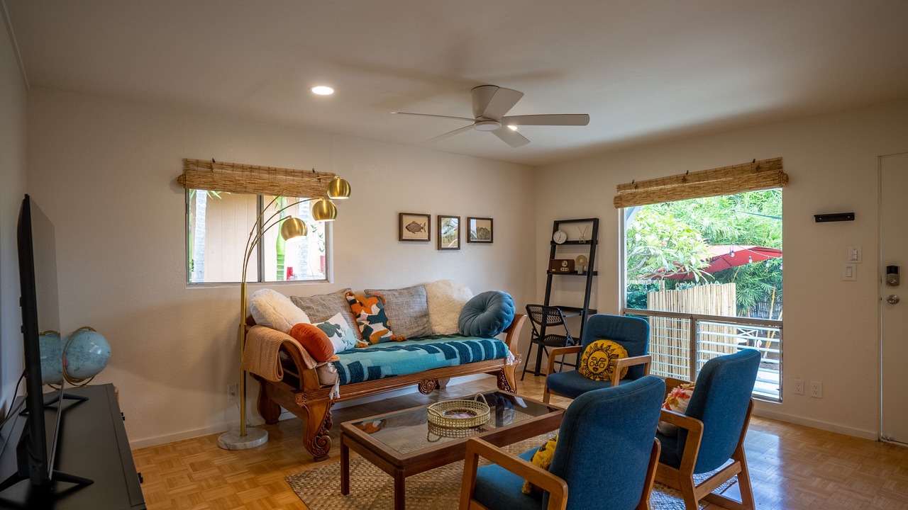 Photo of Livingroom in Waialua