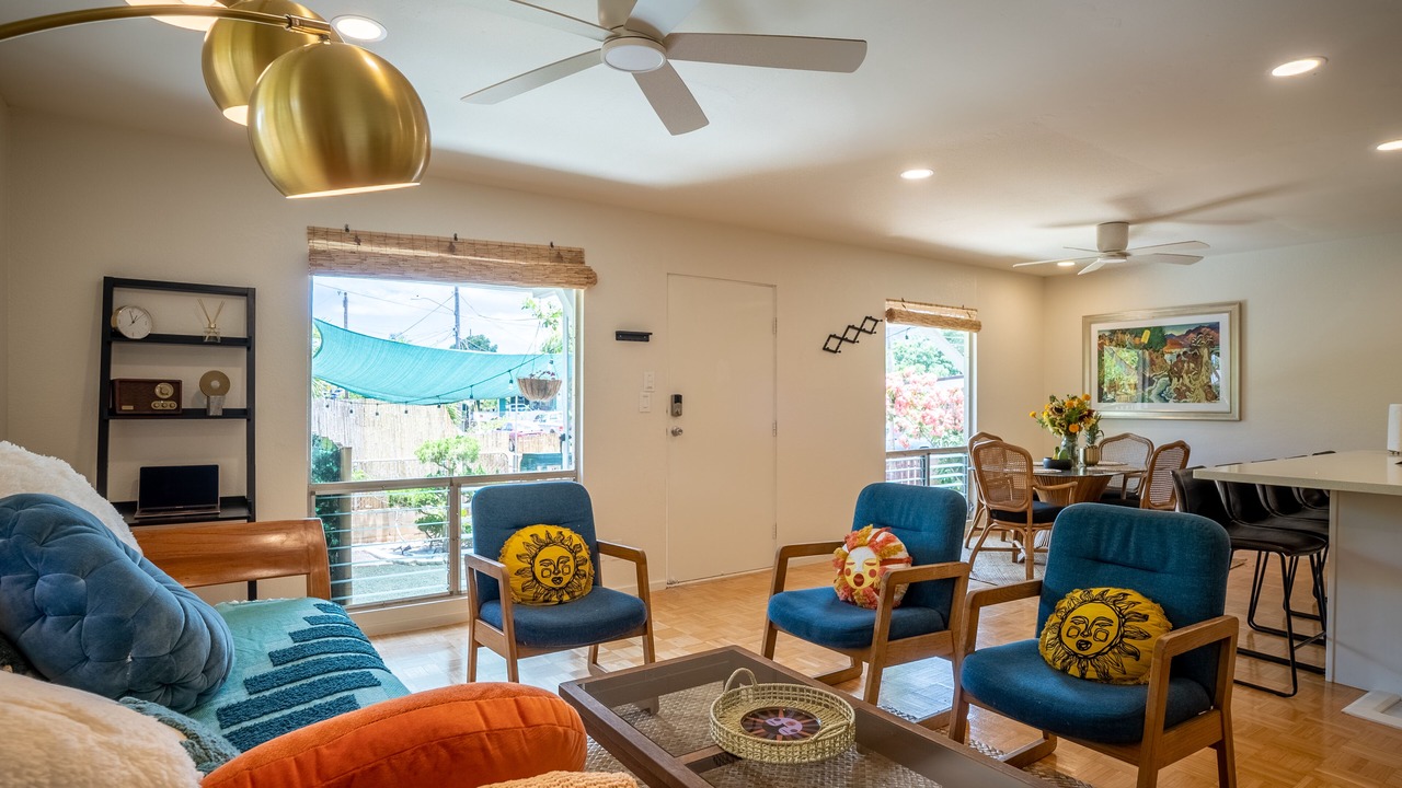 Photo of Livingroom in Waialua