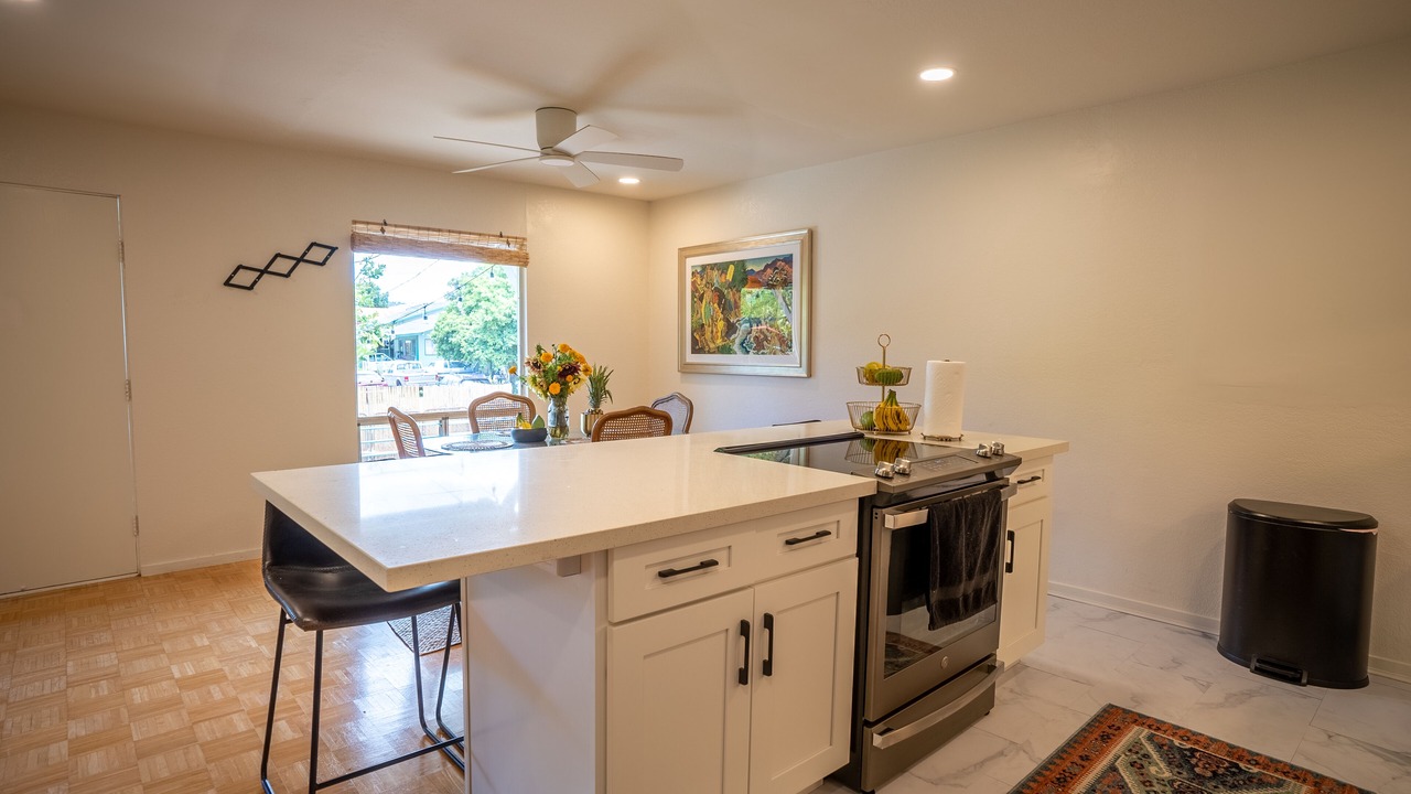 Photo of Kitchen in Waialua