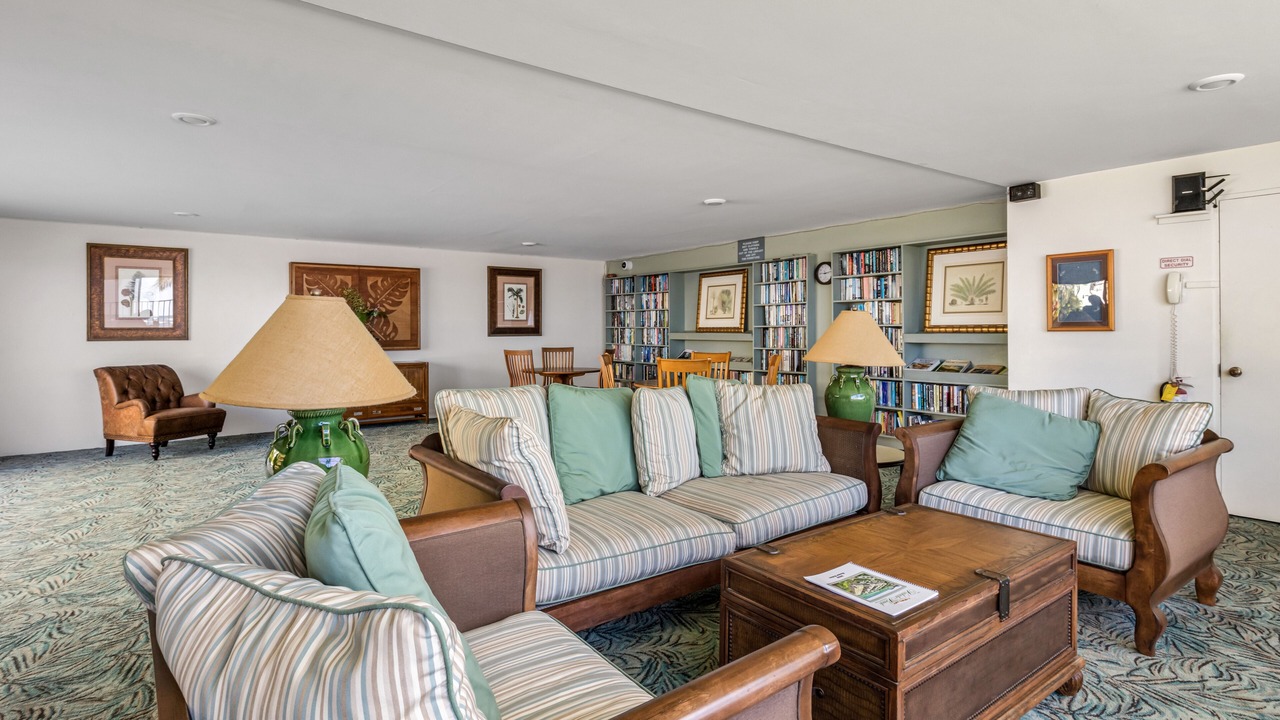 Photo of Livingroom in Waialae Iki