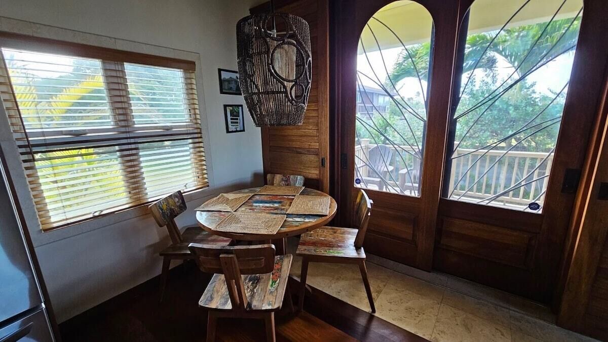 Photo of Others in Laie