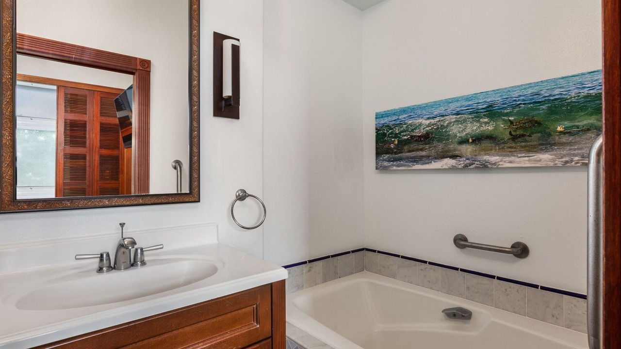 Photo of Bathroom in Laie
