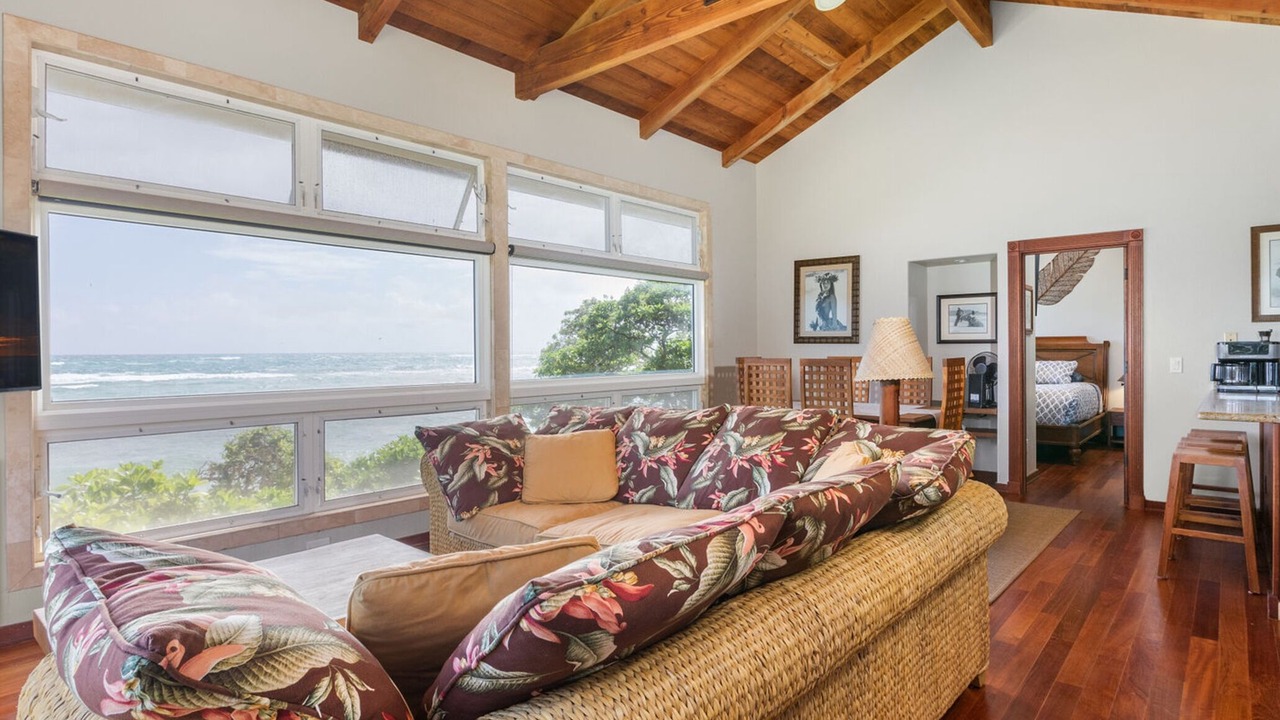 Photo of Livingroom in Laie
