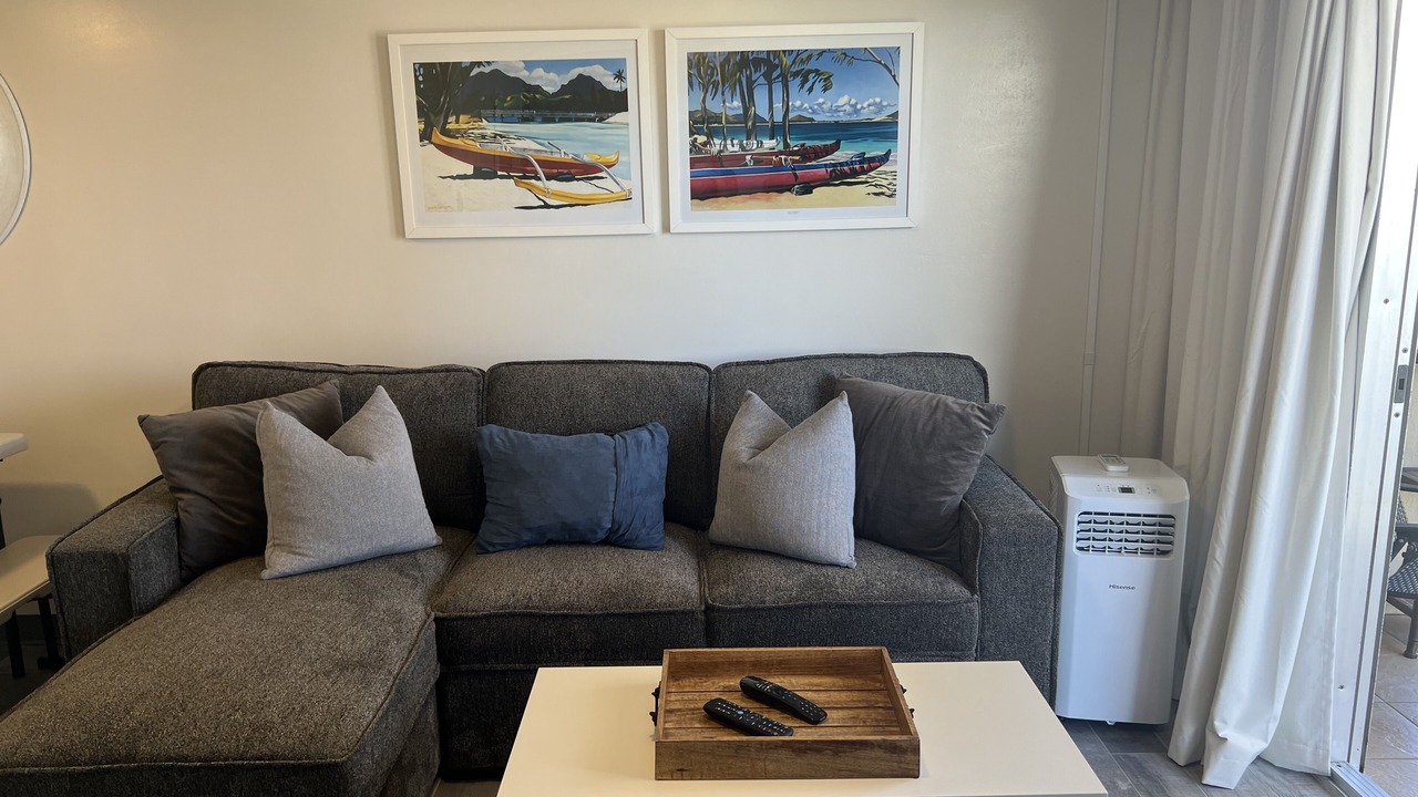 Photo of Livingroom in McCully - Moiliili