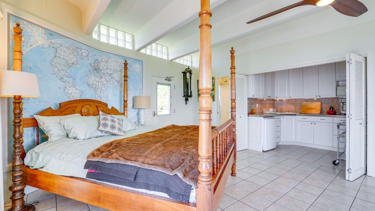 Photo of Bedroom in Diamond Head - Kapahulu - St. Louis