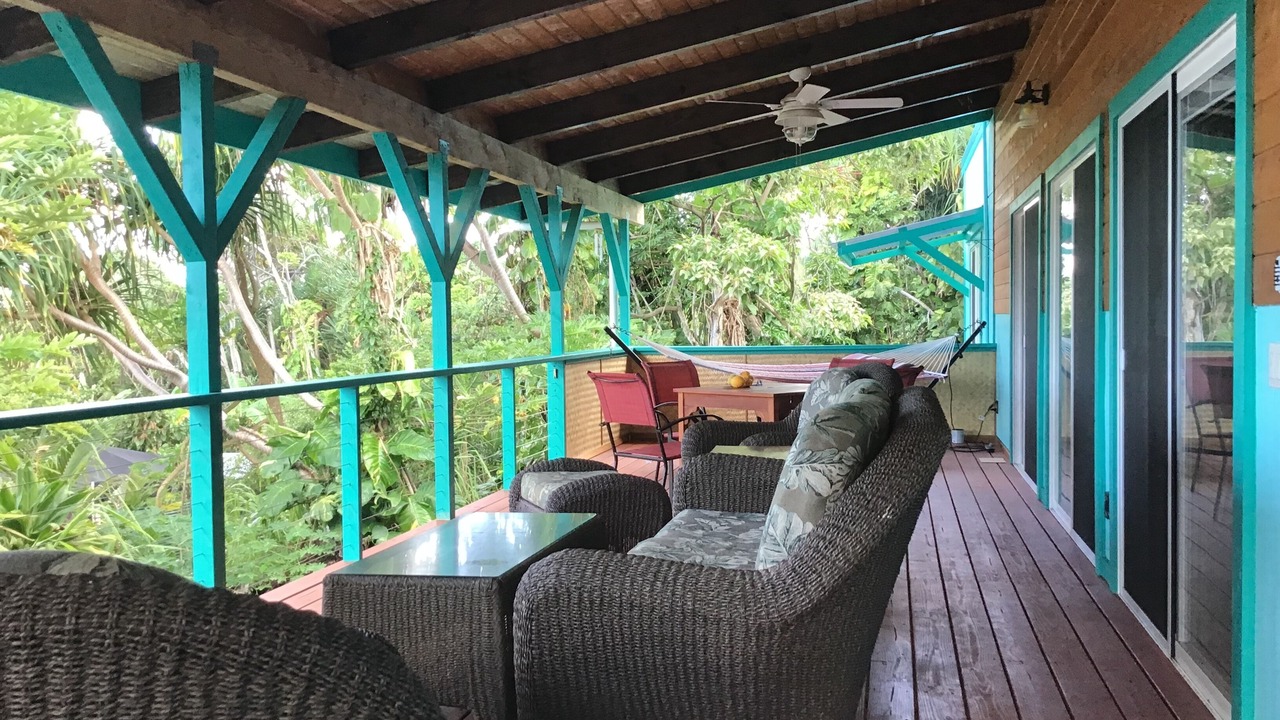 Photo of Patio Balcony in Kapoho