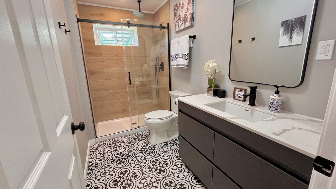 Photo of Bathroom in Kapoho