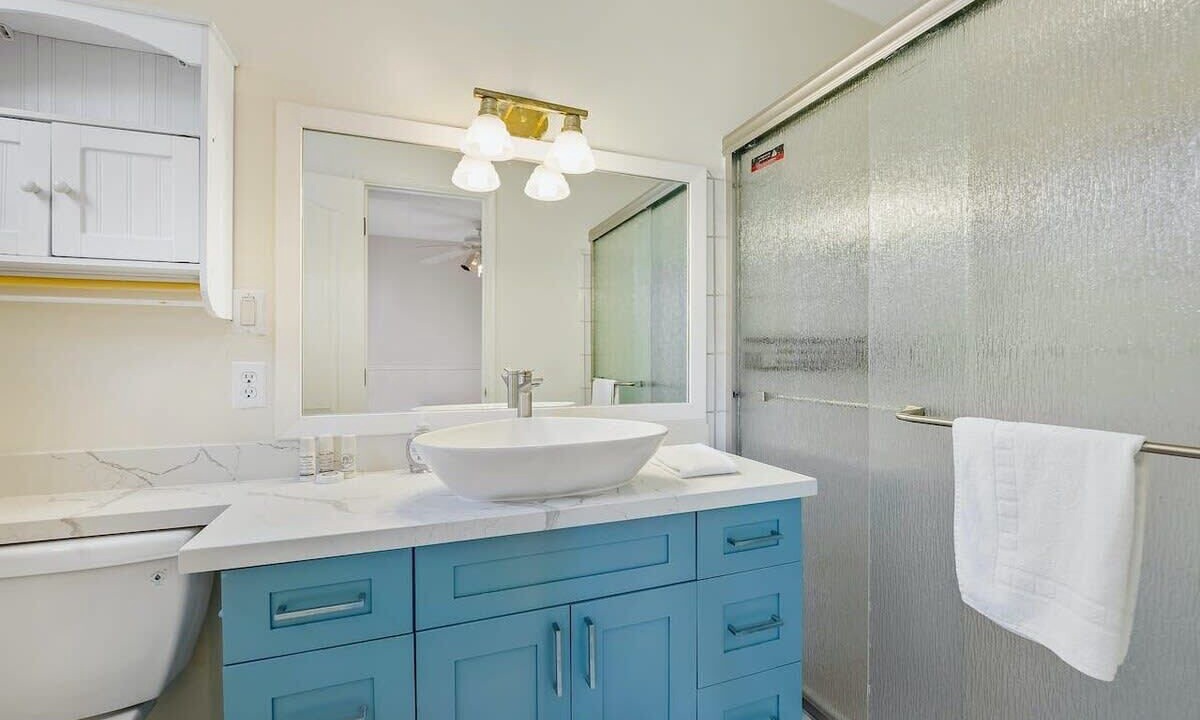 Photo of Bathroom in Kaneohe