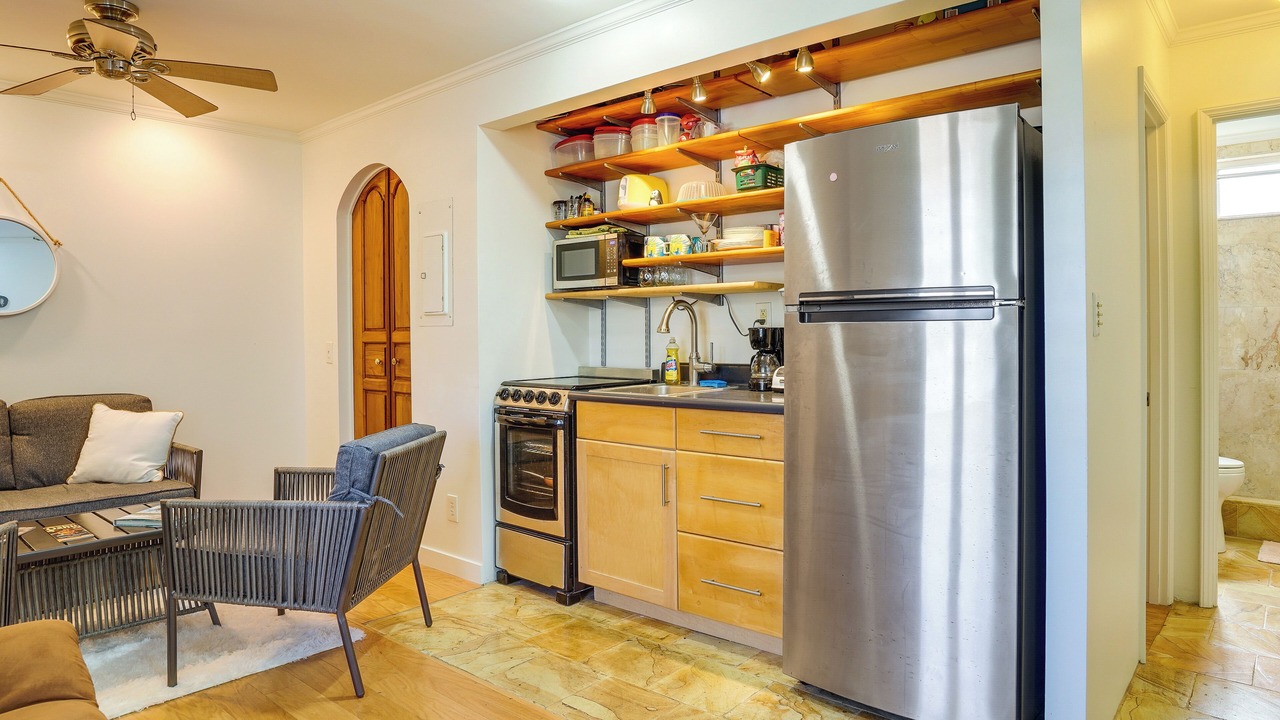 Photo of Kitchen in Waialua
