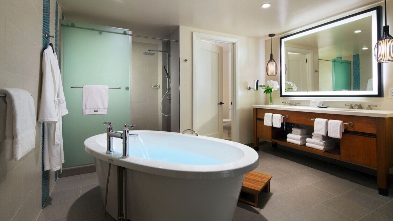 Photo of Bathroom in Kaanapali