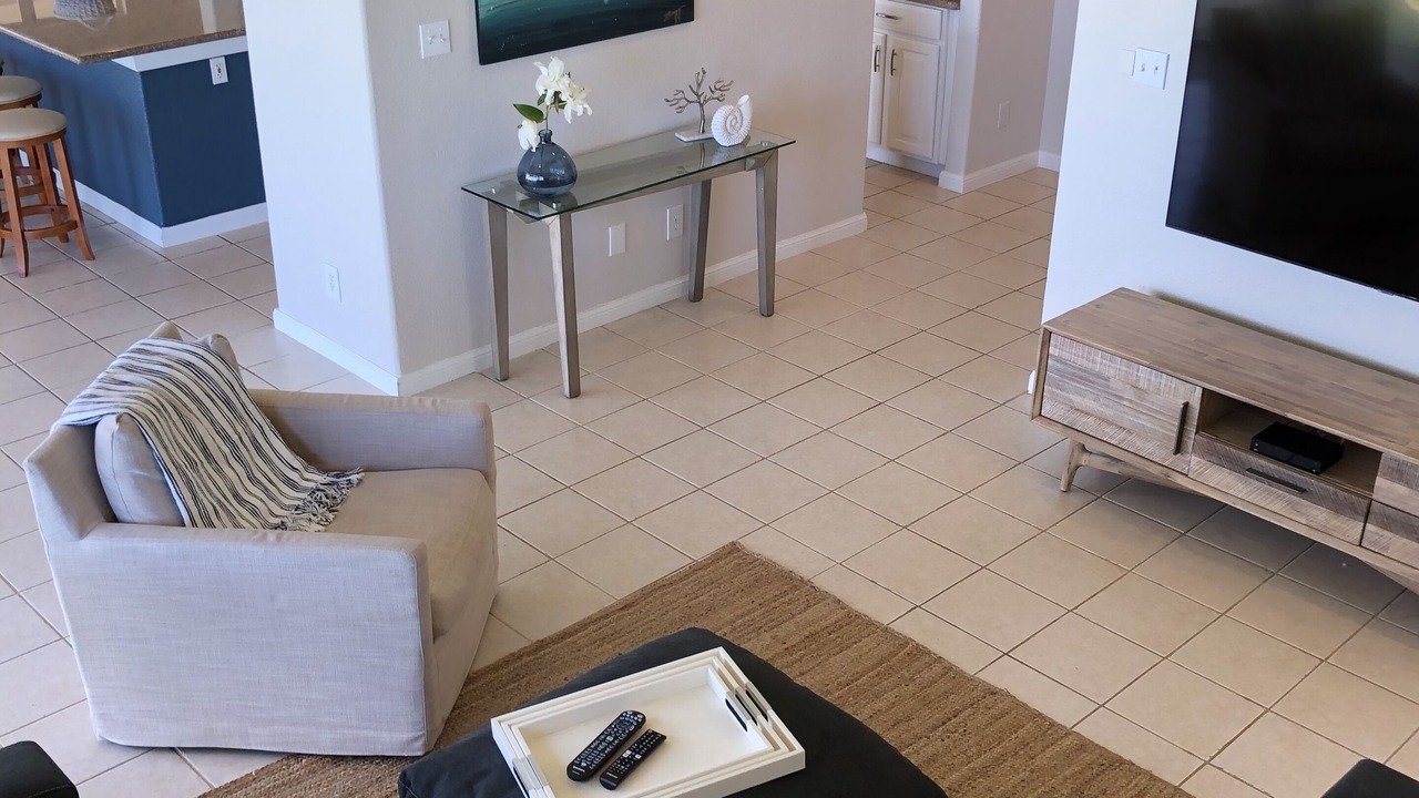 Photo of Livingroom in Waialua