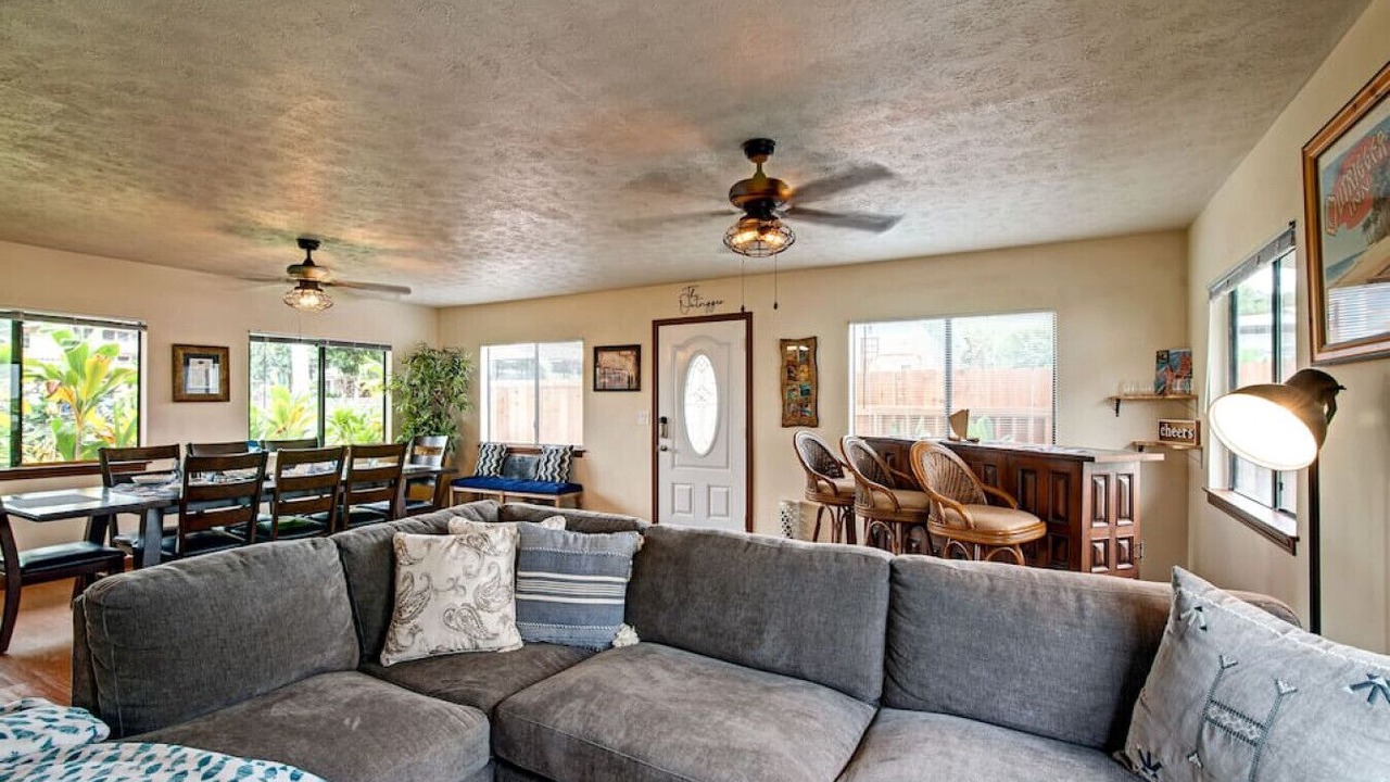 Photo of Livingroom in Hilo