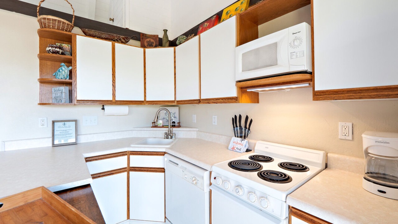 Photo of Kitchen in Punaluu