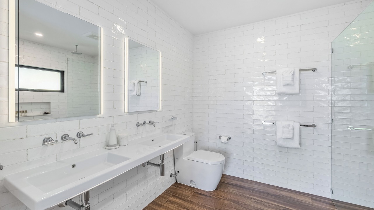 Photo of Bathroom in Kalama Tract