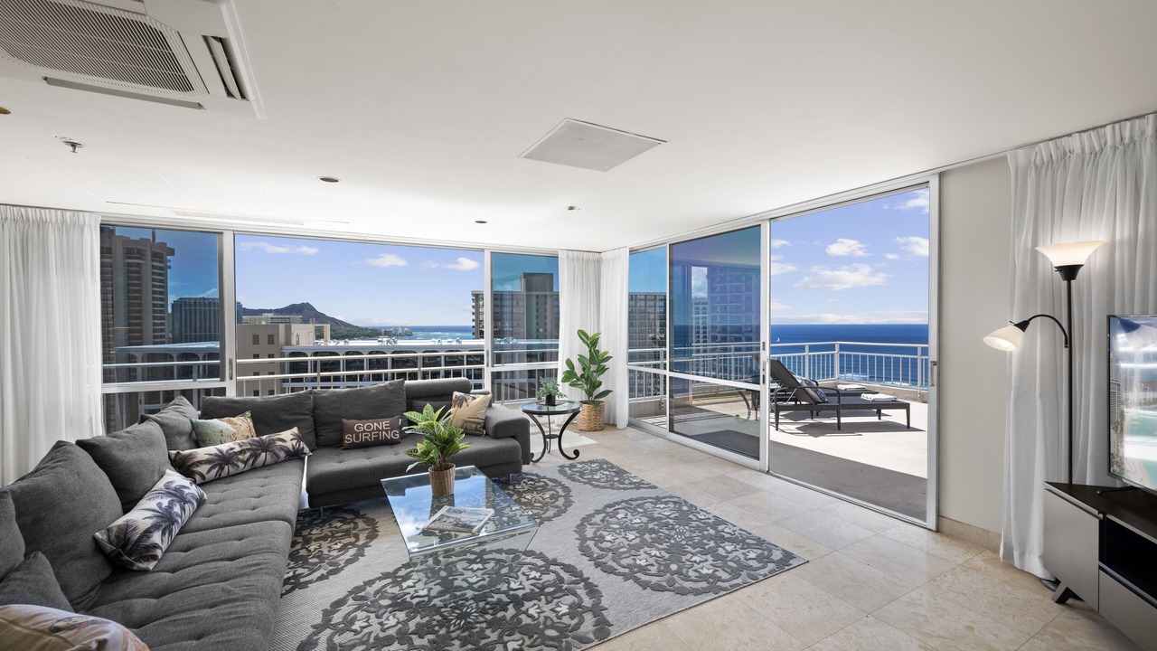 Photo of Bedroom in Waikiki