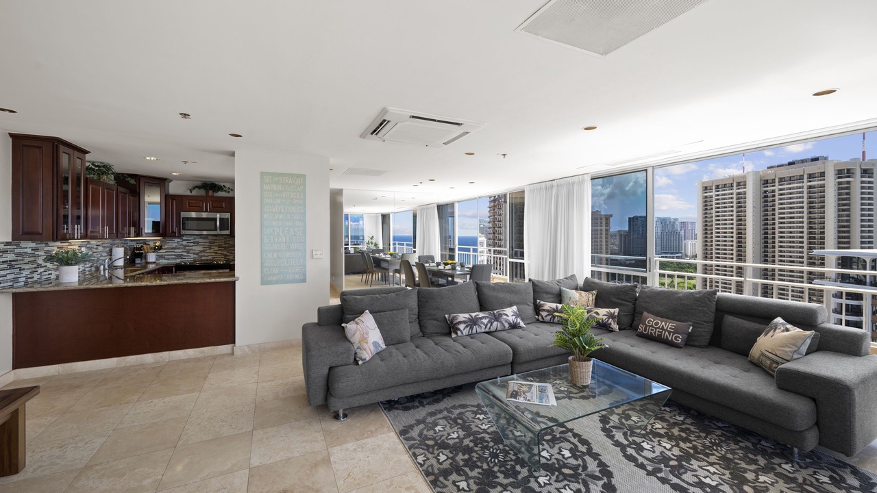 Photo of Bedroom in Waikiki