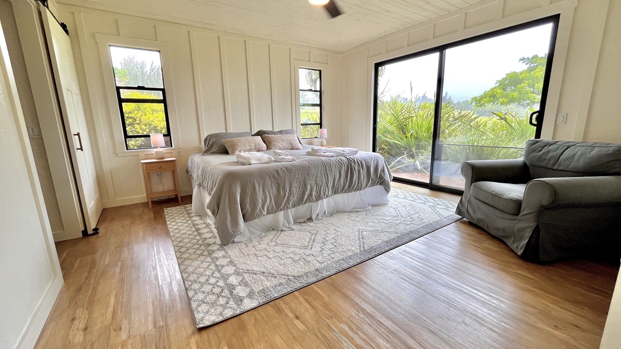 Photo of Bedroom in Kapaau