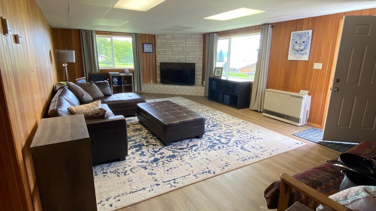 Photo of Bedroom in Homer