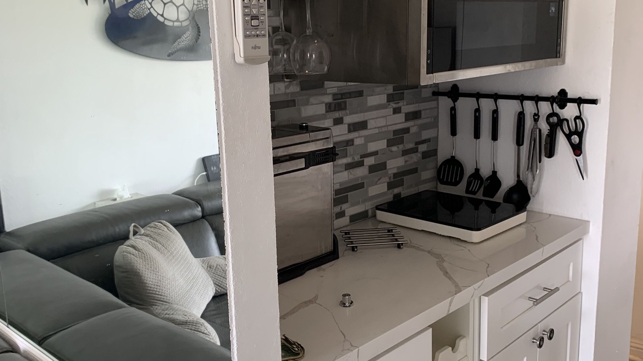 Photo of Kitchen in Waikiki