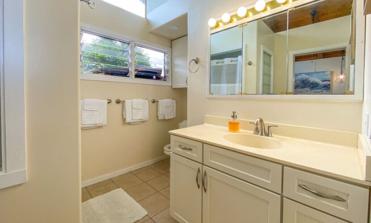 Photo of Bathroom in Enchanted Lake