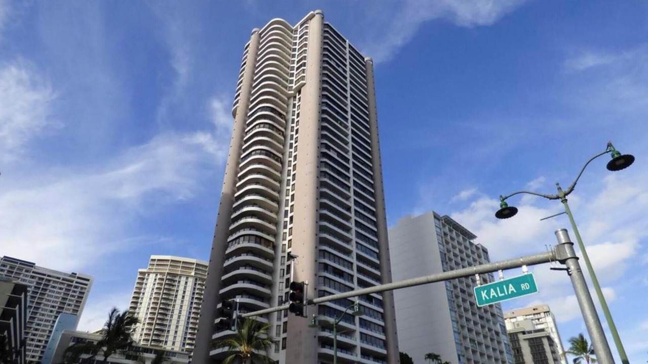 Photo of Others in McCully - Moiliili