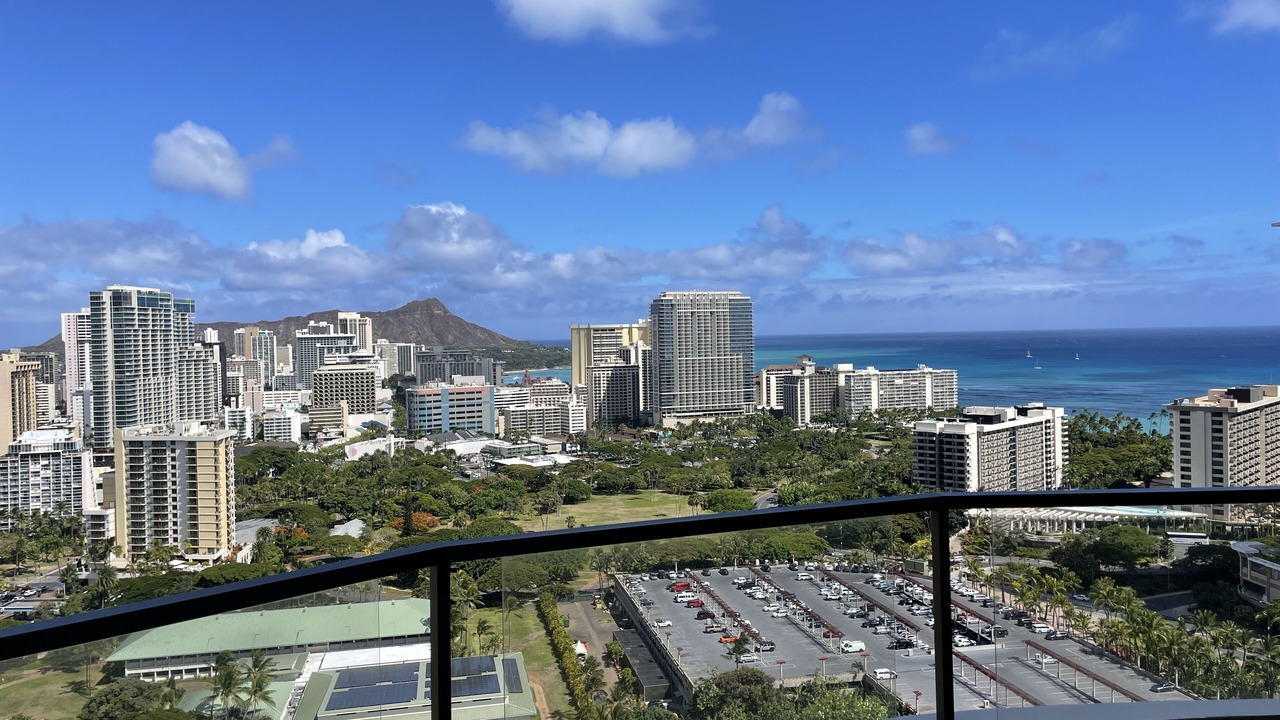 Photo of Outdoor in McCully - Moiliili