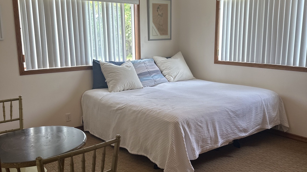 Photo of Bedroom in Waimanalo