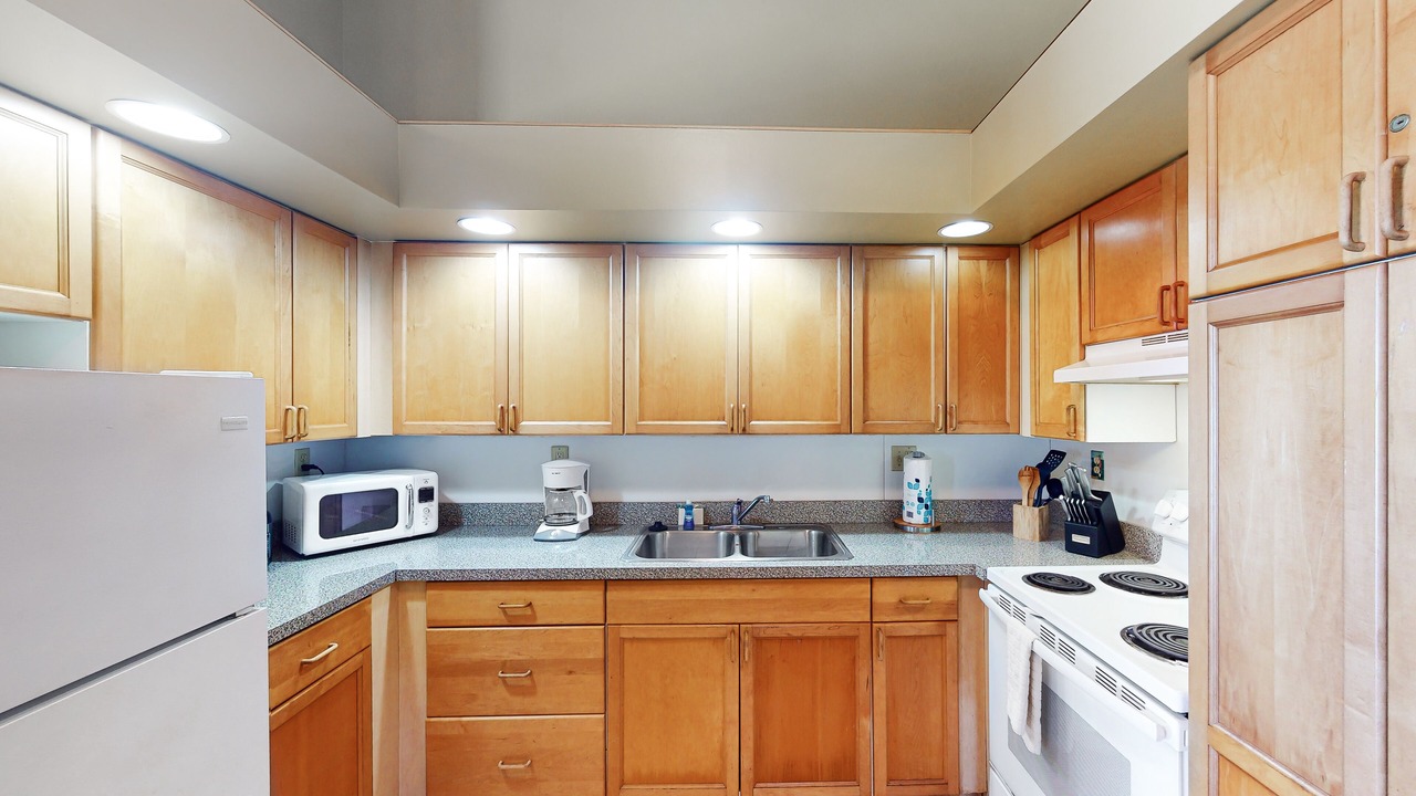 Photo of Kitchen in Maunaloa