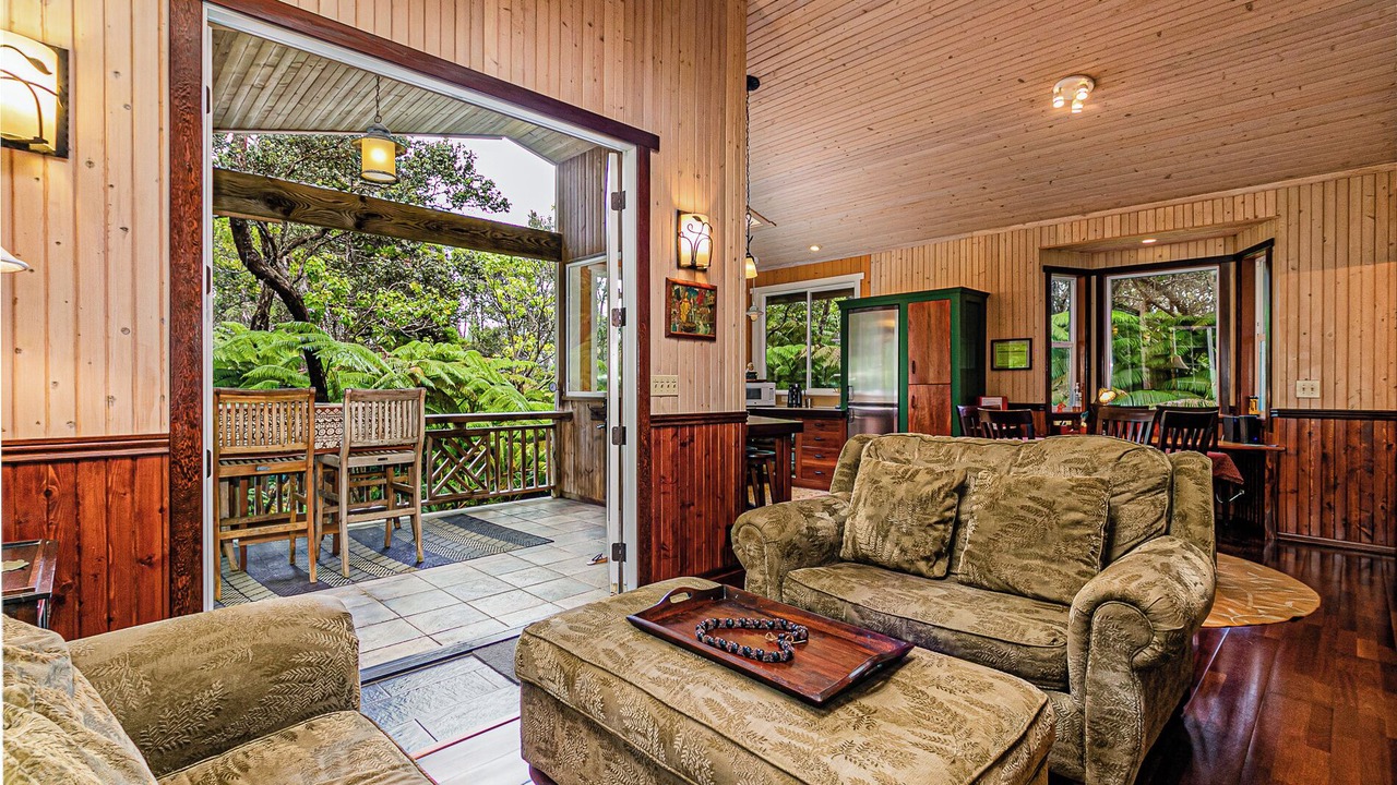 Photo of Livingroom in Volcano