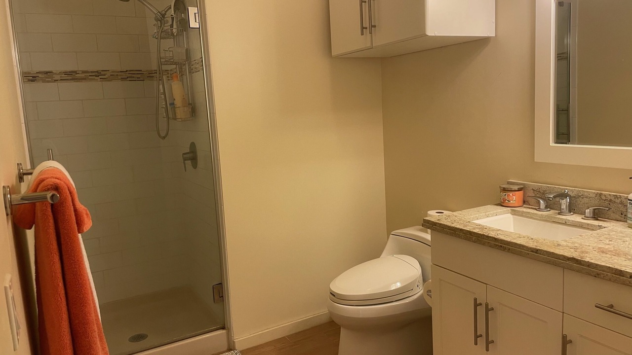 Photo of Bathroom in Waikiki