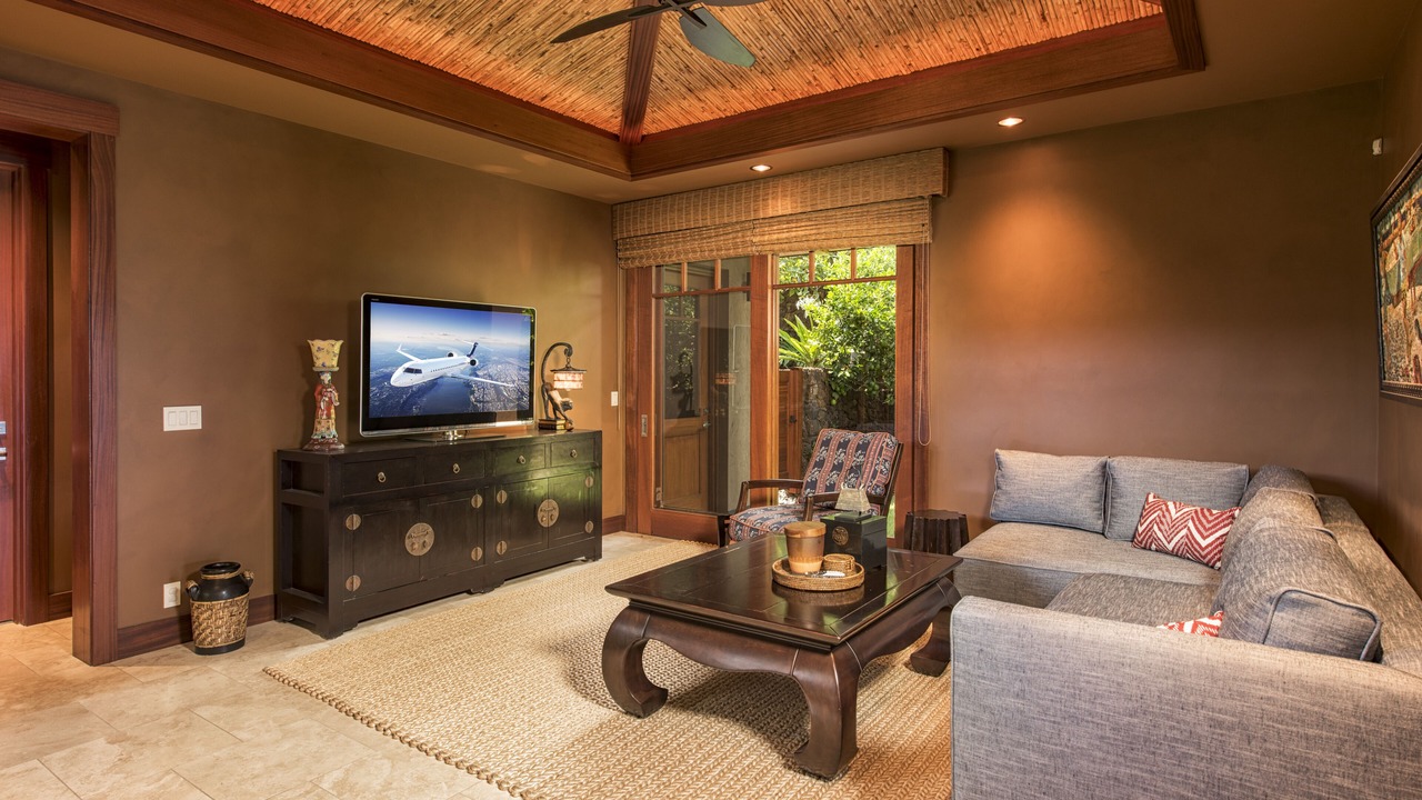 Photo of Livingroom in Kaupulehu