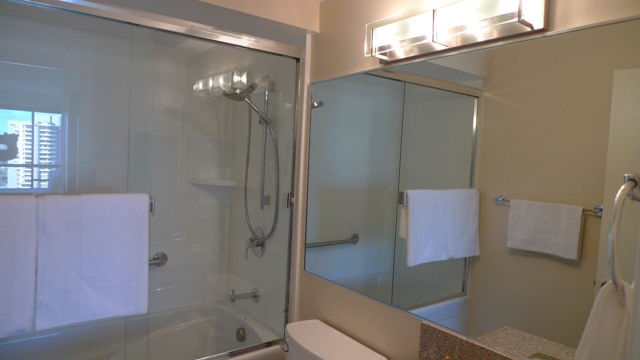 Photo of Bathroom in Waikiki