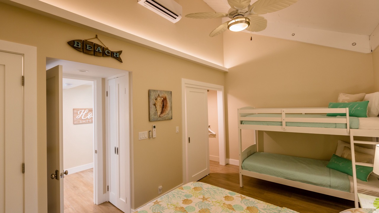 Photo of Bedroom in Kahana