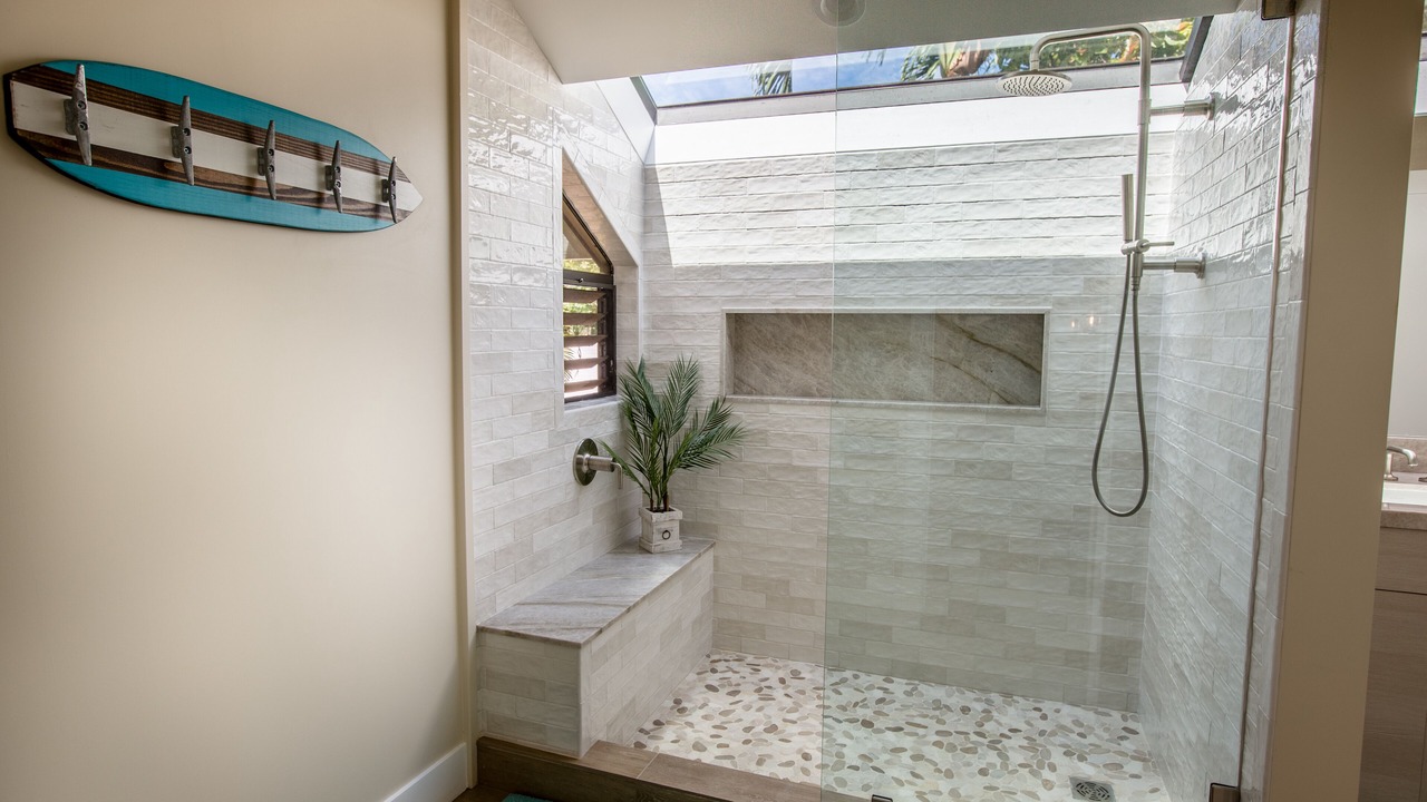 Photo of Bathroom in Kahana