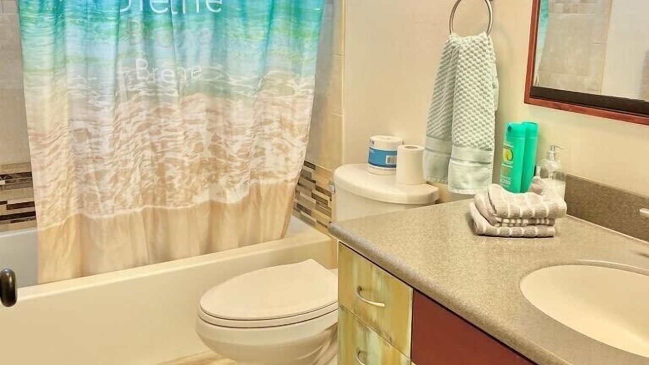 Photo of Bathroom in Ewa