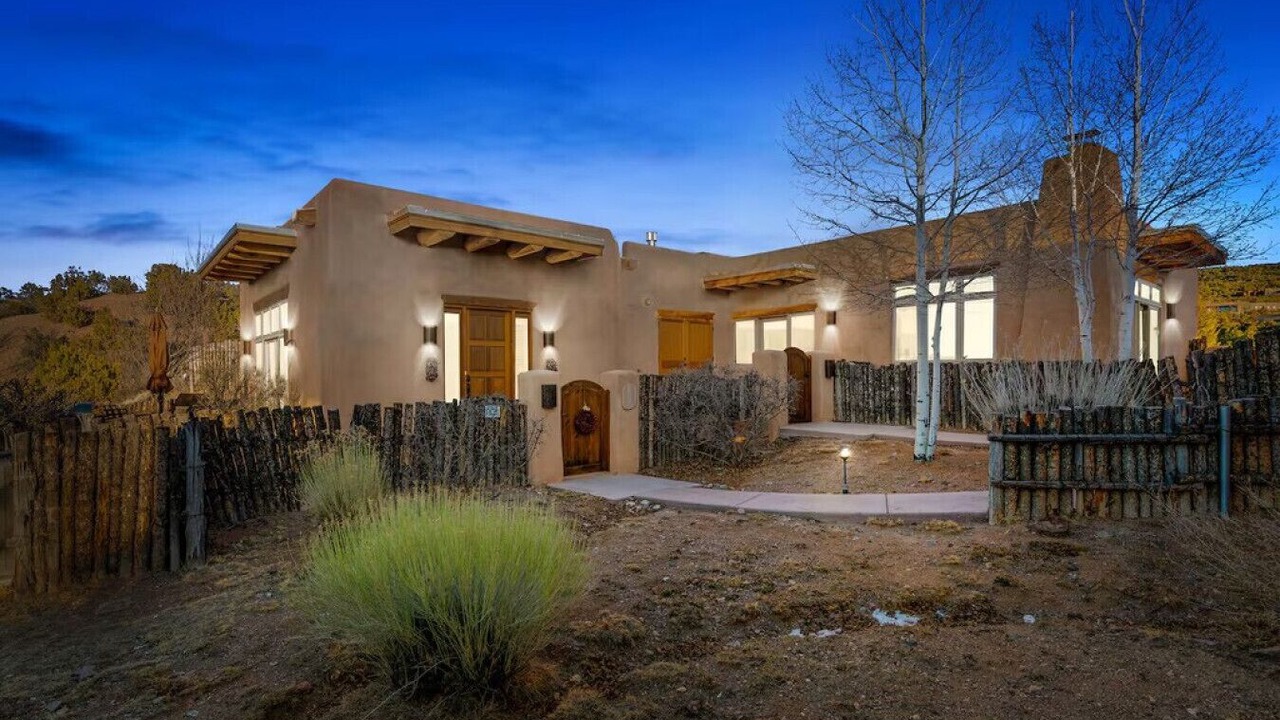 Photo of Outdoor in North Hills