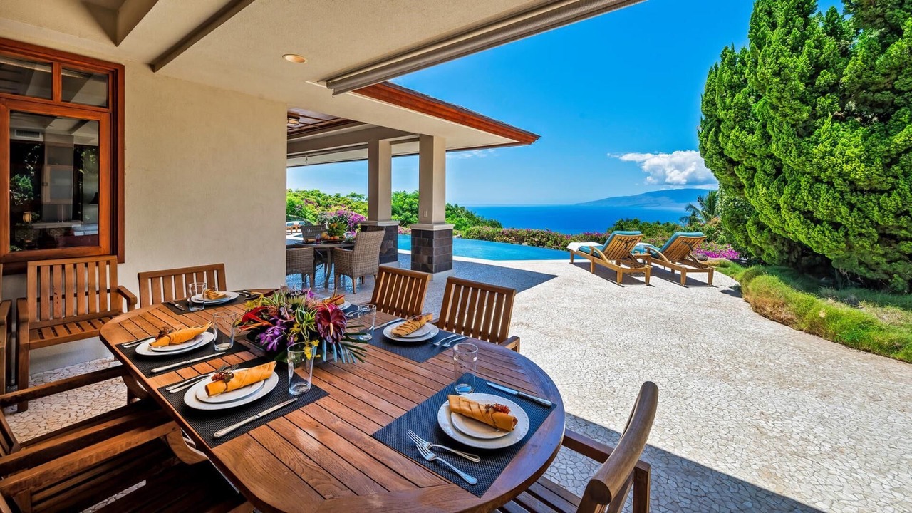 Photo of Outdoor in Historic Lahaina Front Street
