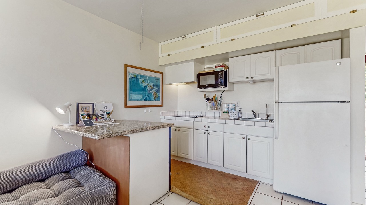 Photo of Kitchen in Maunaloa