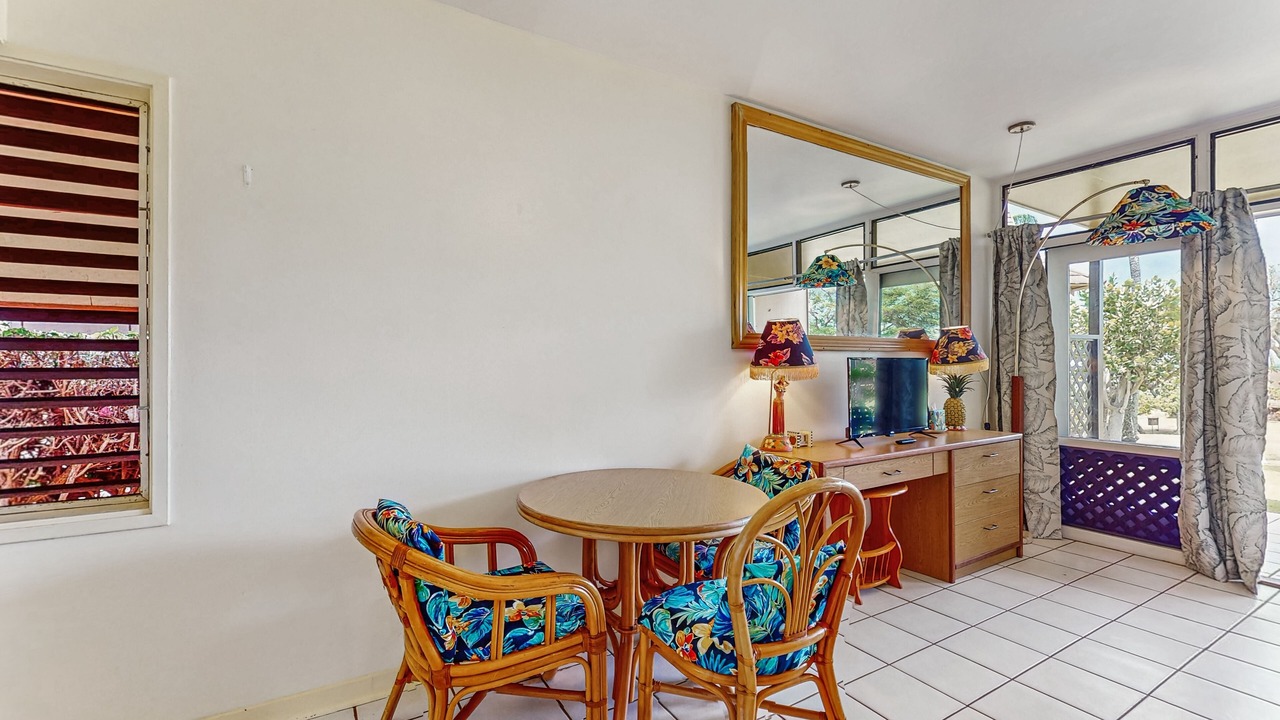 Photo of Bedroom in Maunaloa
