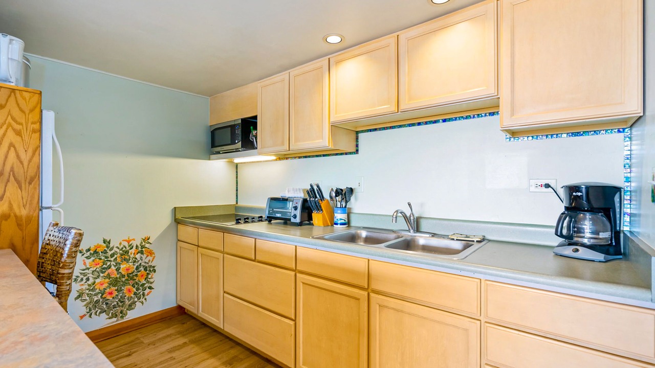 Photo of Kitchen in Maunaloa