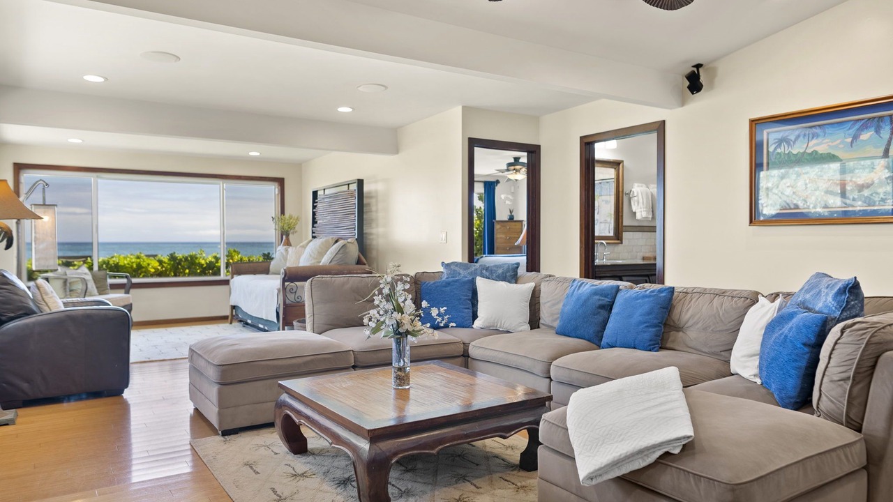Photo of Bedroom in Waialua