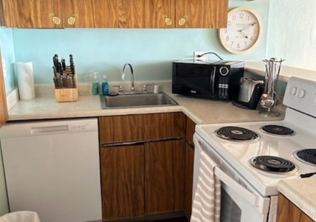 Photo of Kitchen in Makaha