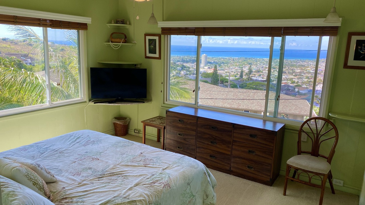 Photo of Others in Maunalani Heights
