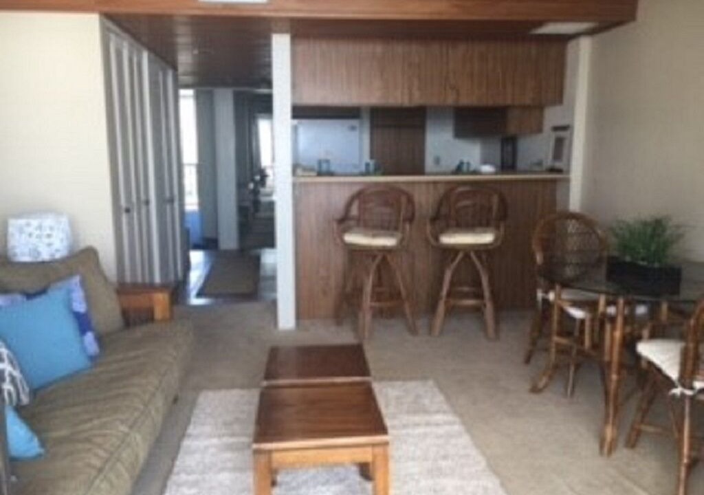 Photo of Livingroom in Makaha
