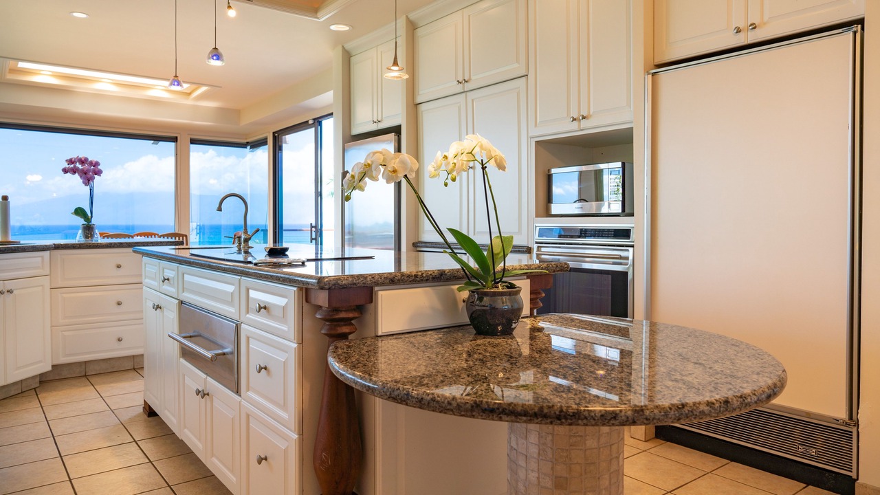Photo of Kitchen in Napili