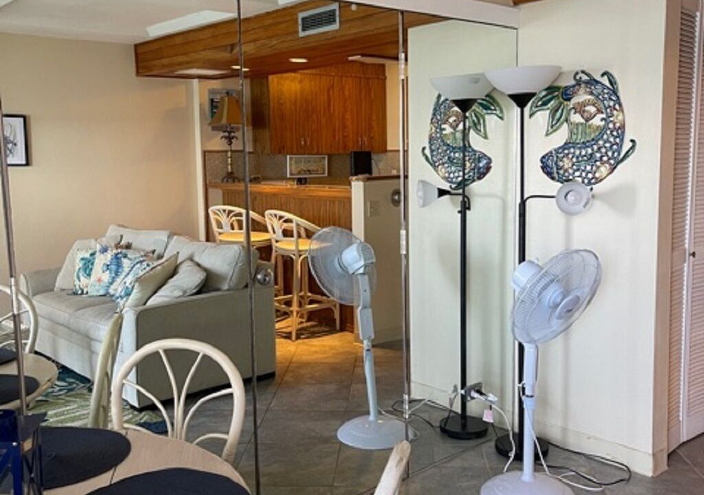 Photo of Livingroom in Makaha